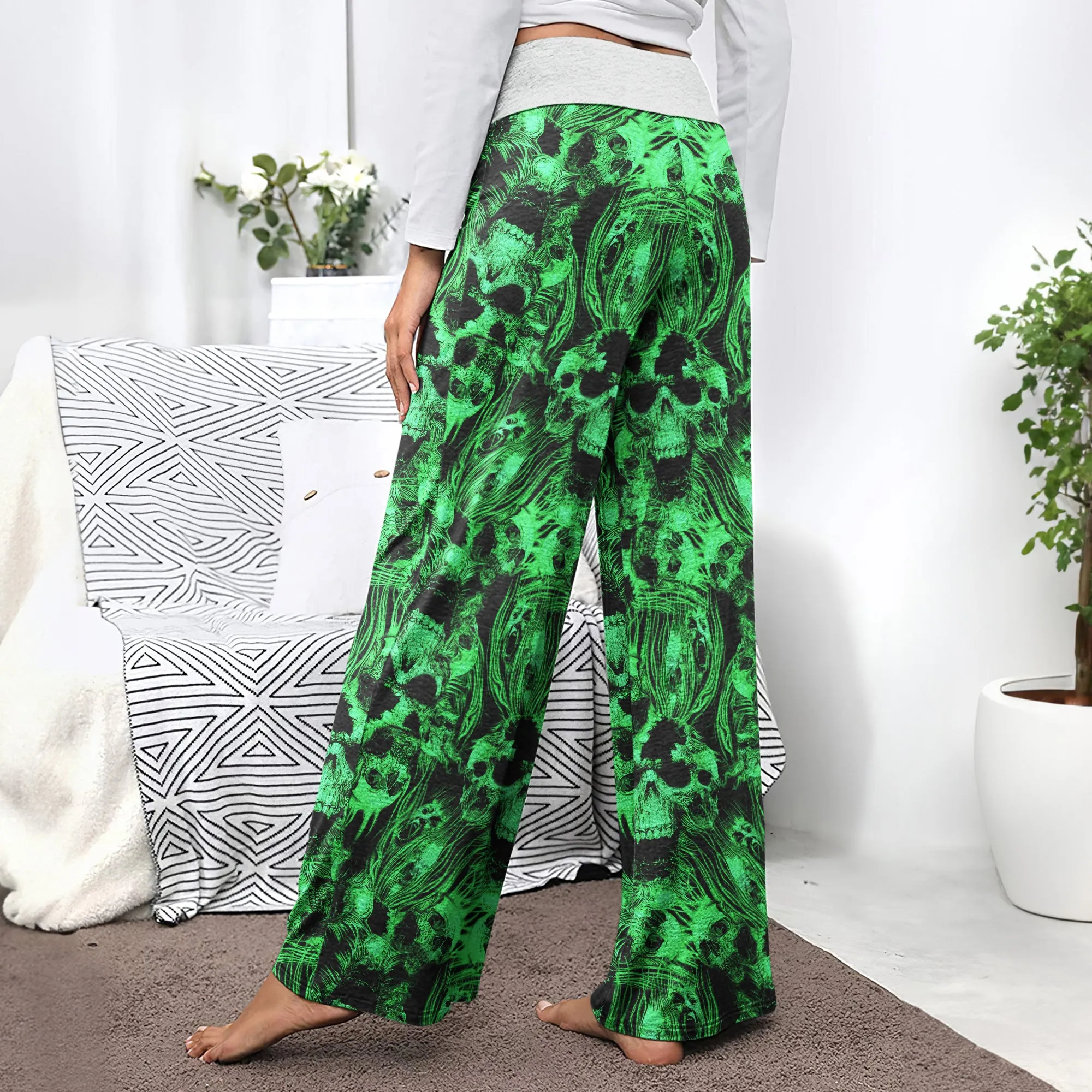 Green Skull Ghost Scared Women's High-waisted Wide Leg Pants