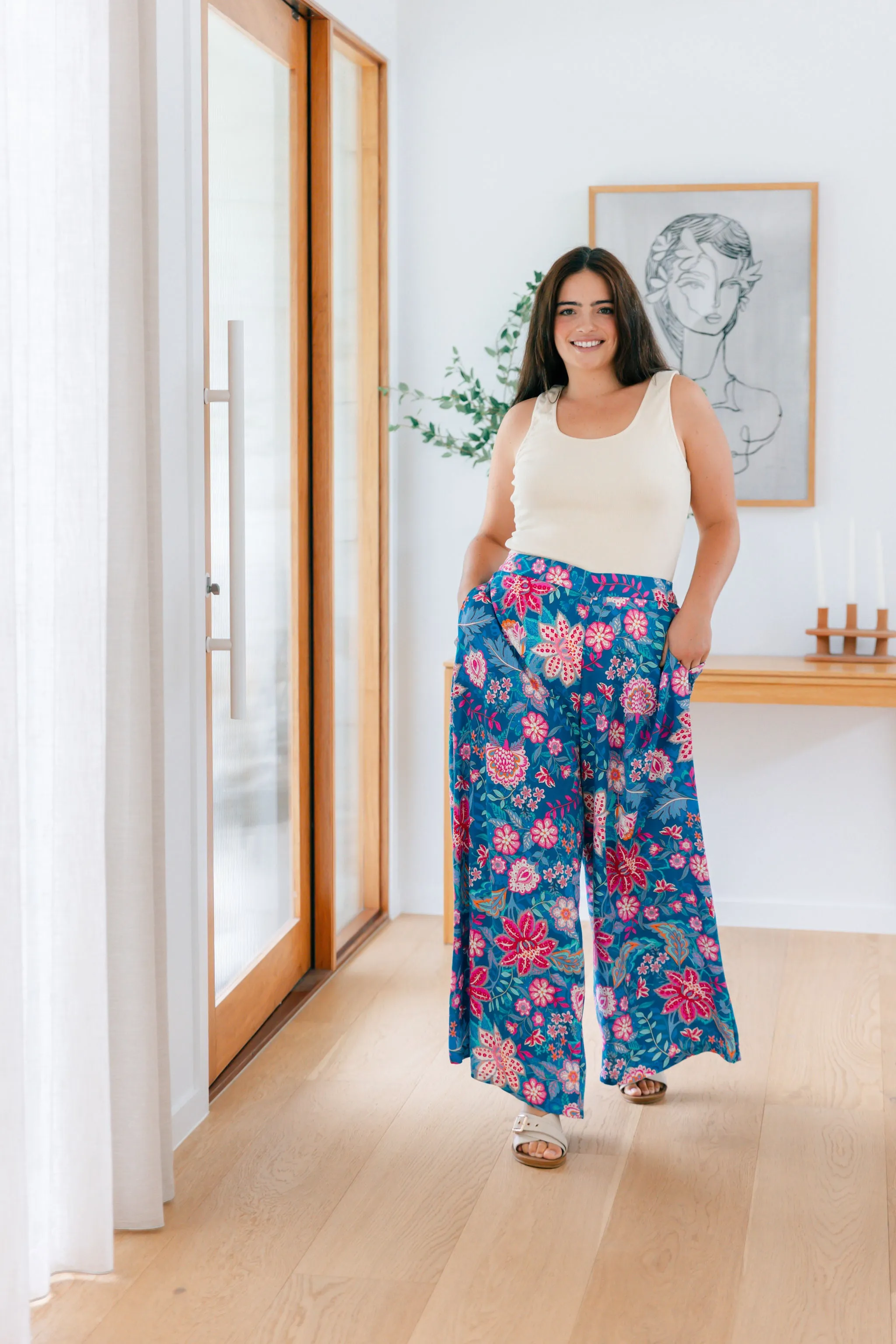 Larsa Pants in Paisley Floral