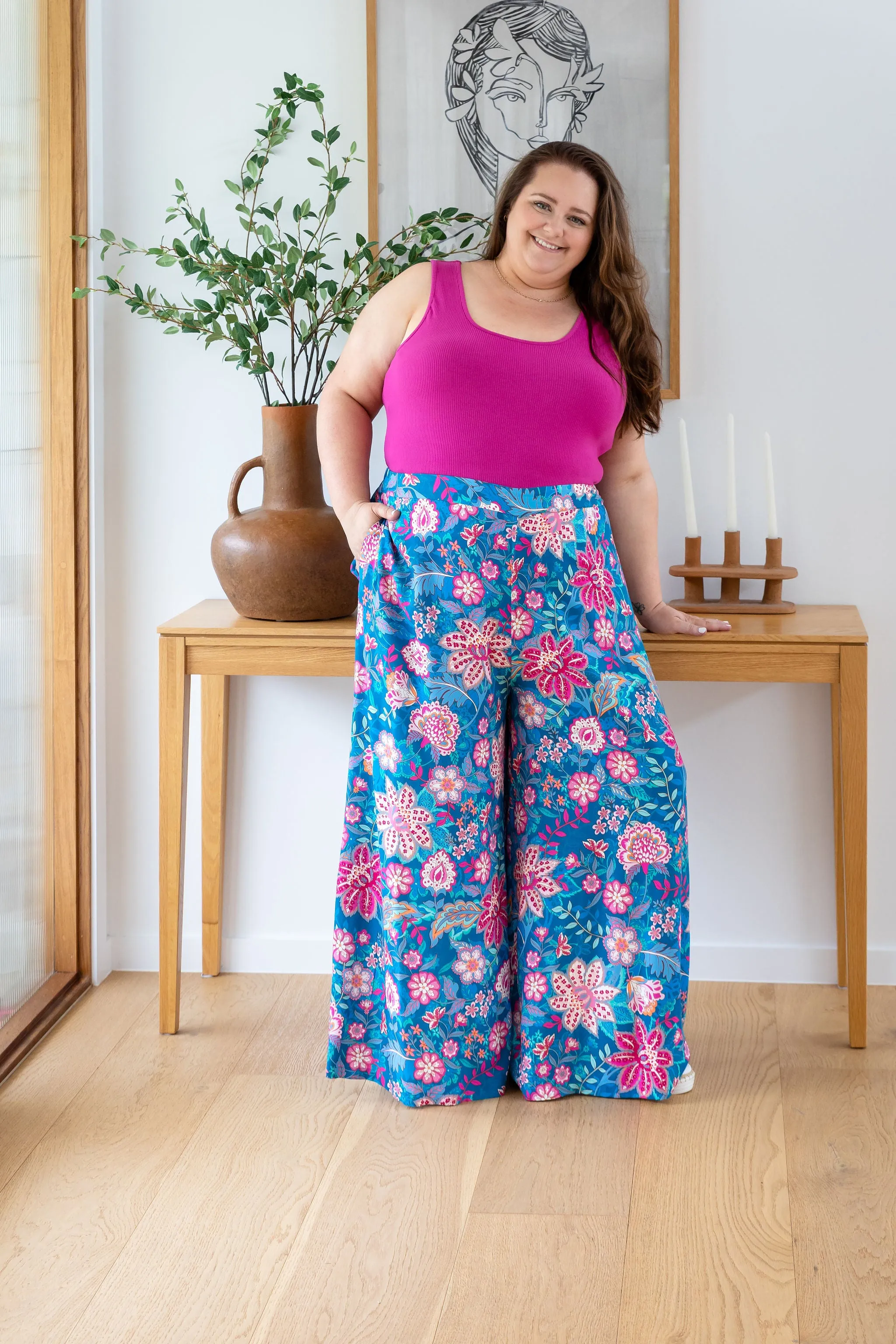 Larsa Pants in Paisley Floral