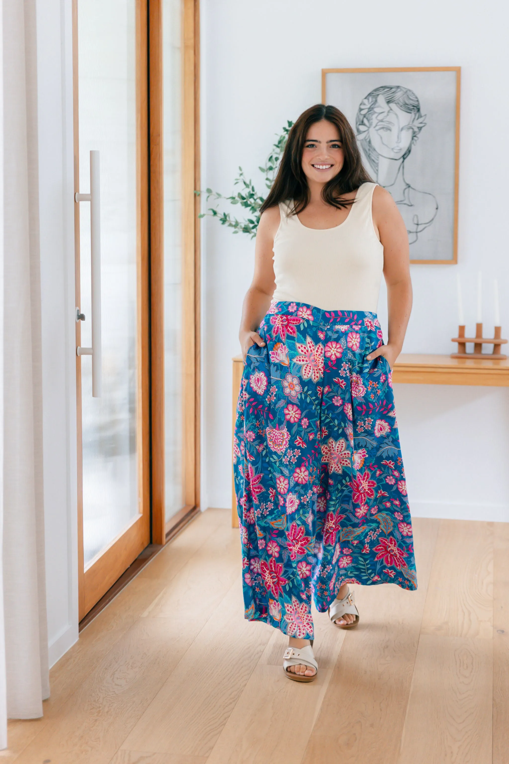 Larsa Pants in Paisley Floral