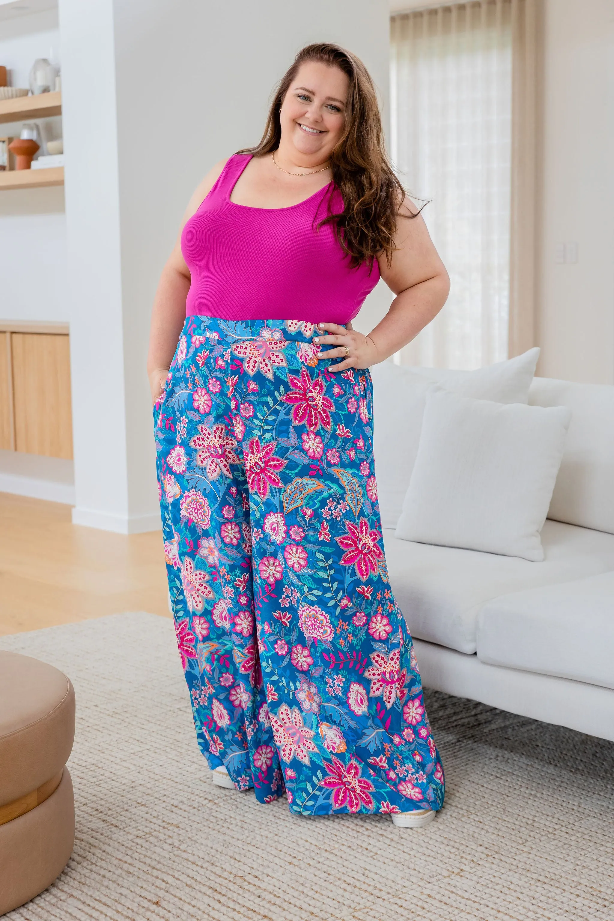 Larsa Pants in Paisley Floral