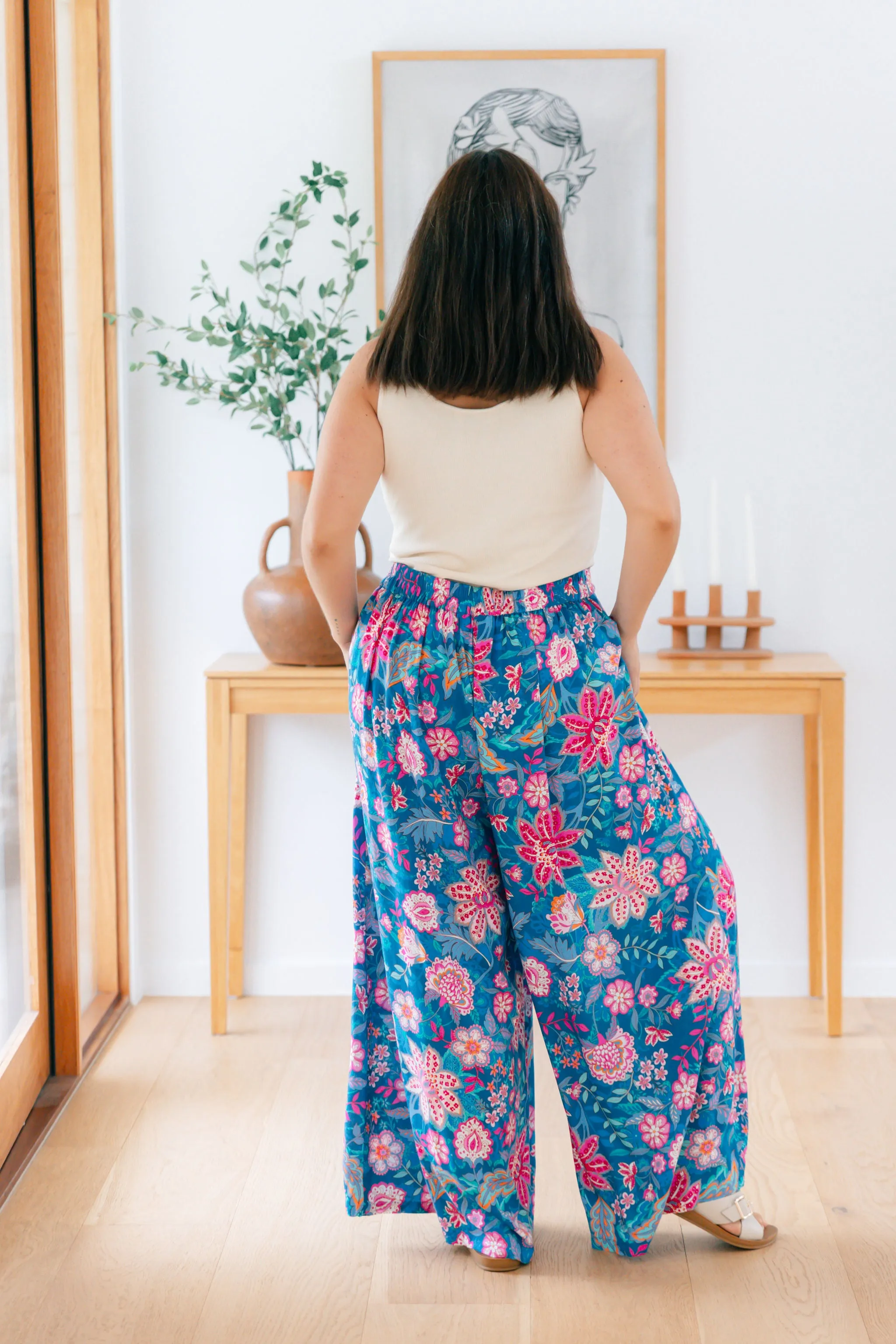 Larsa Pants in Paisley Floral