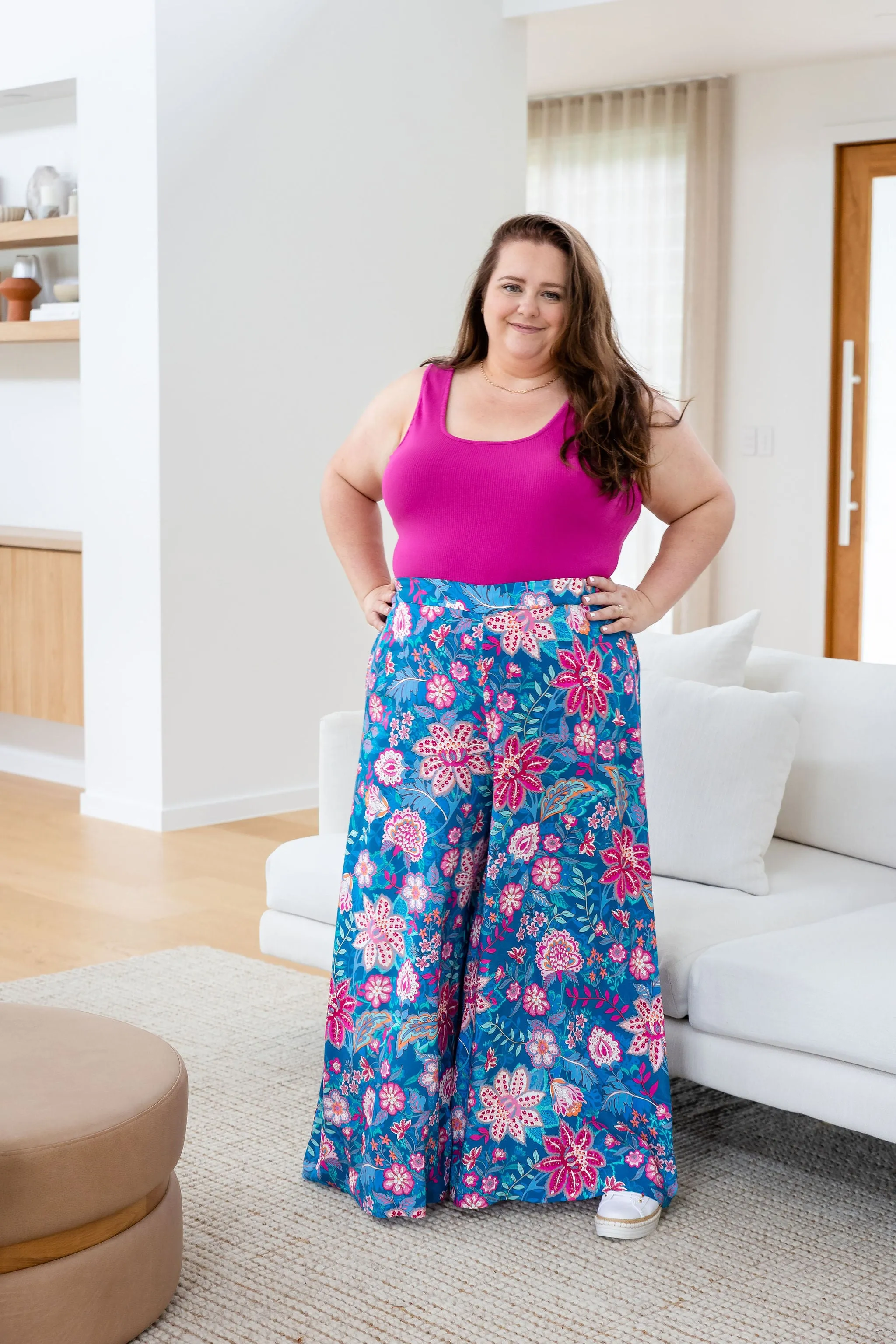 Larsa Pants in Paisley Floral
